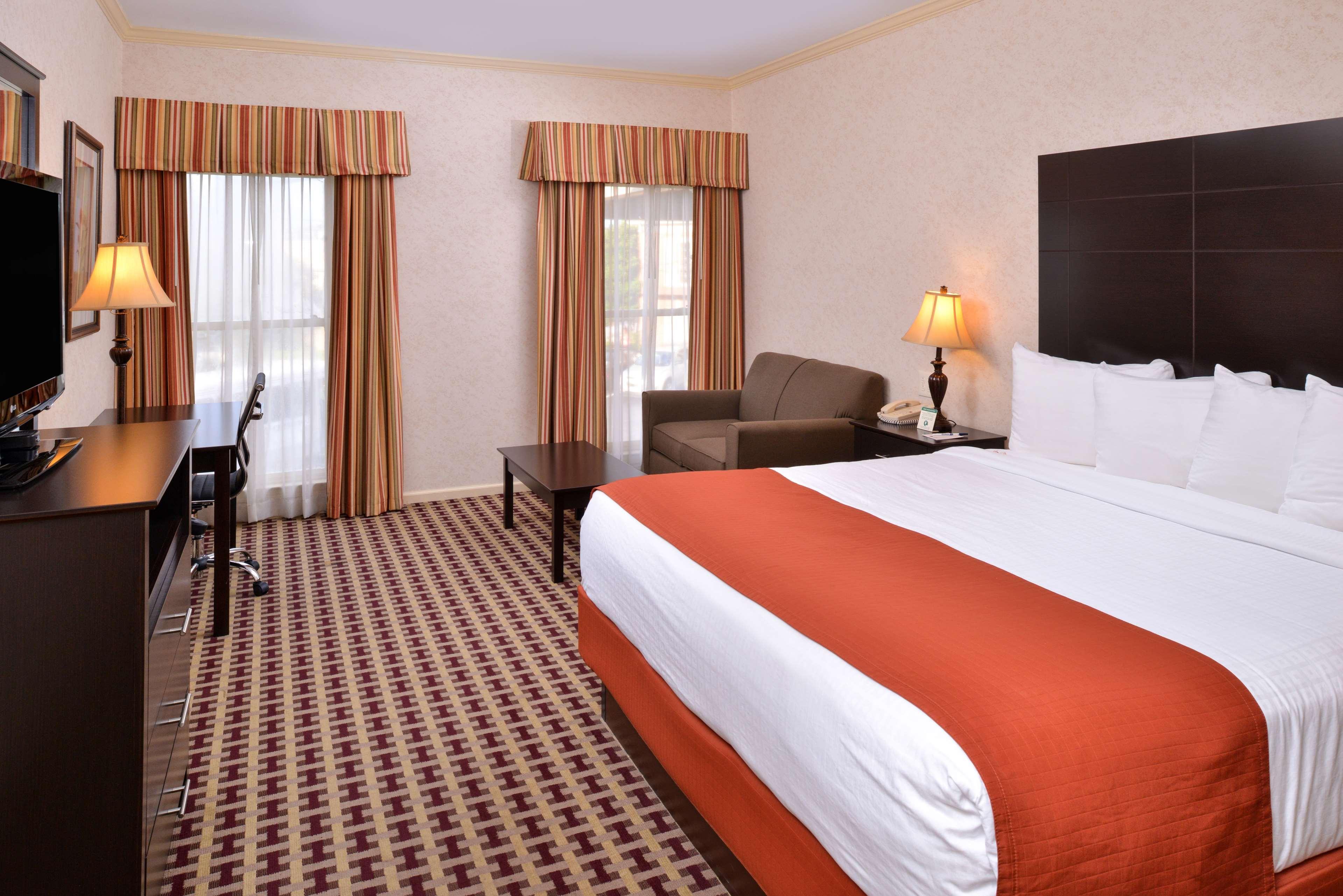 Best Western Brentwood Extérieur photo