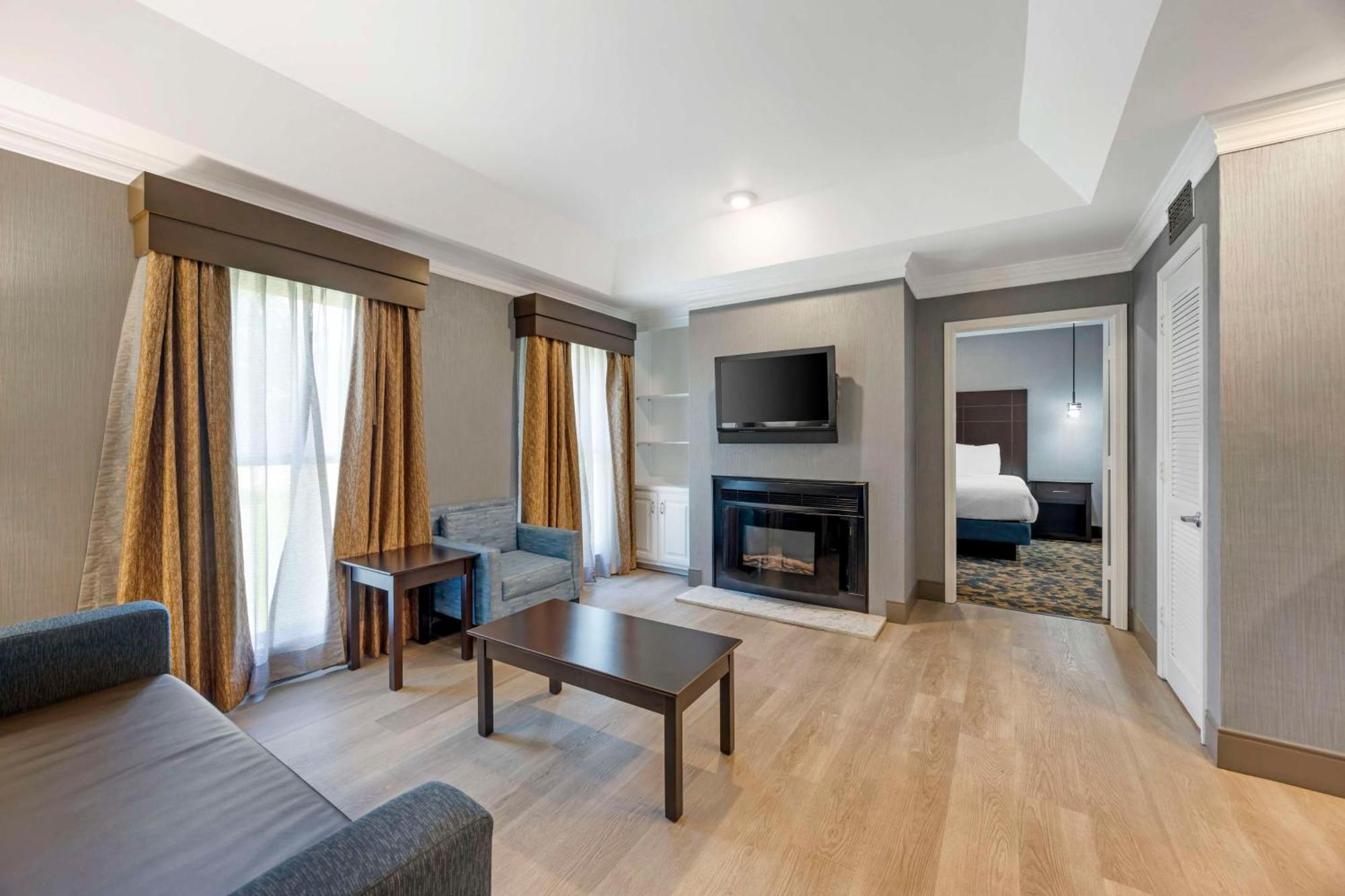 Best Western Brentwood Extérieur photo